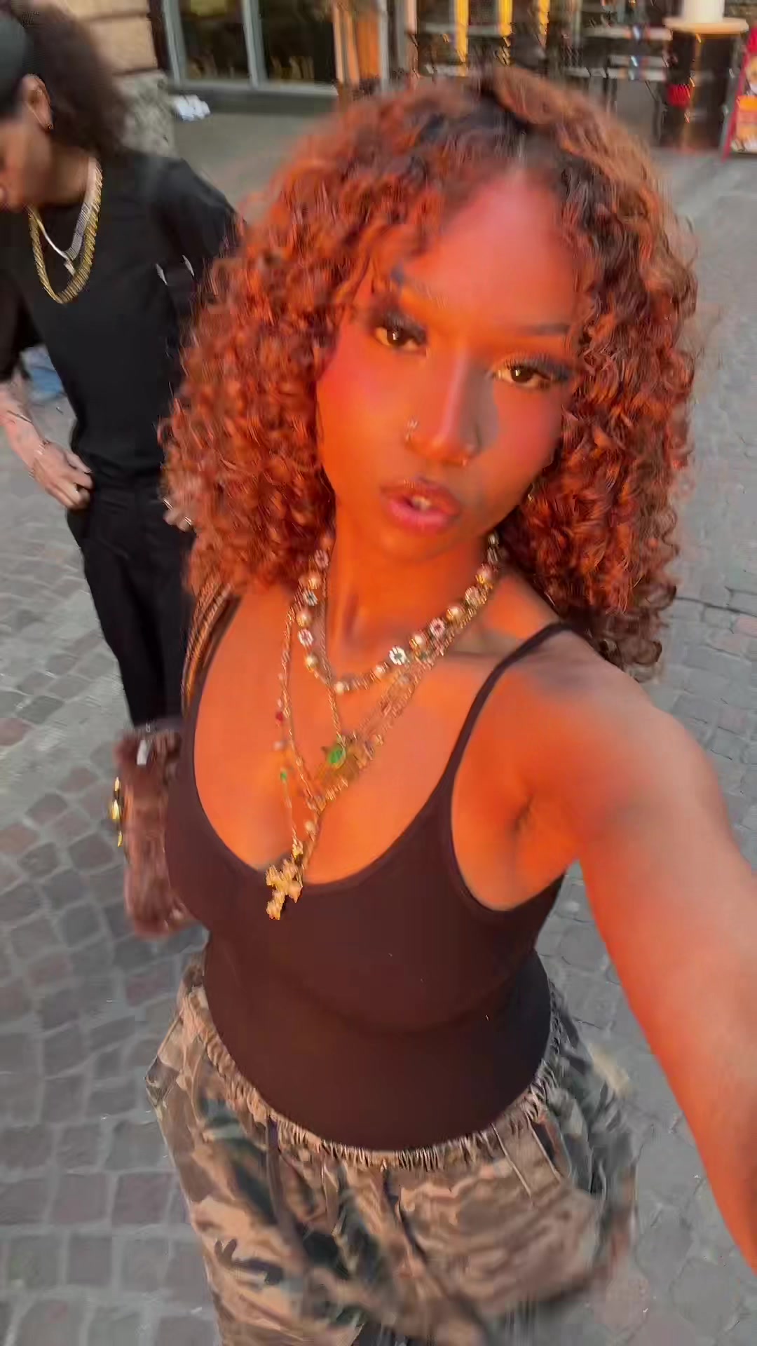 @Tissya