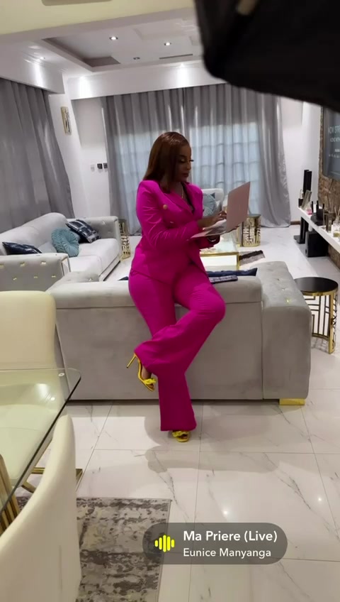 @cristelle.kls