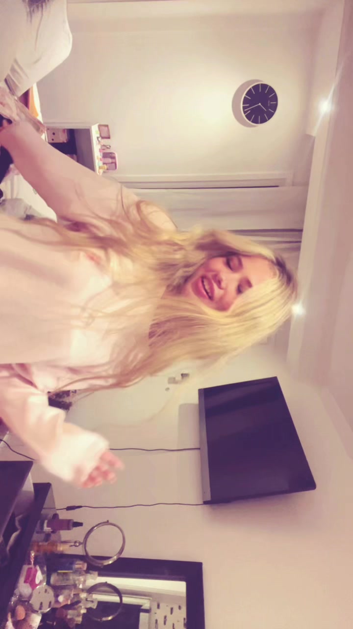 @dina