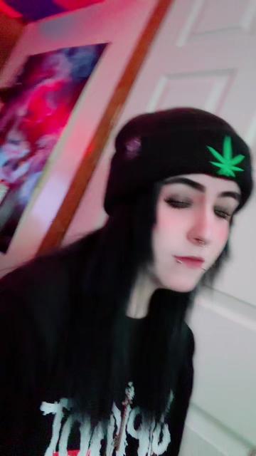 @⛓️👽Ella👽⛓️
