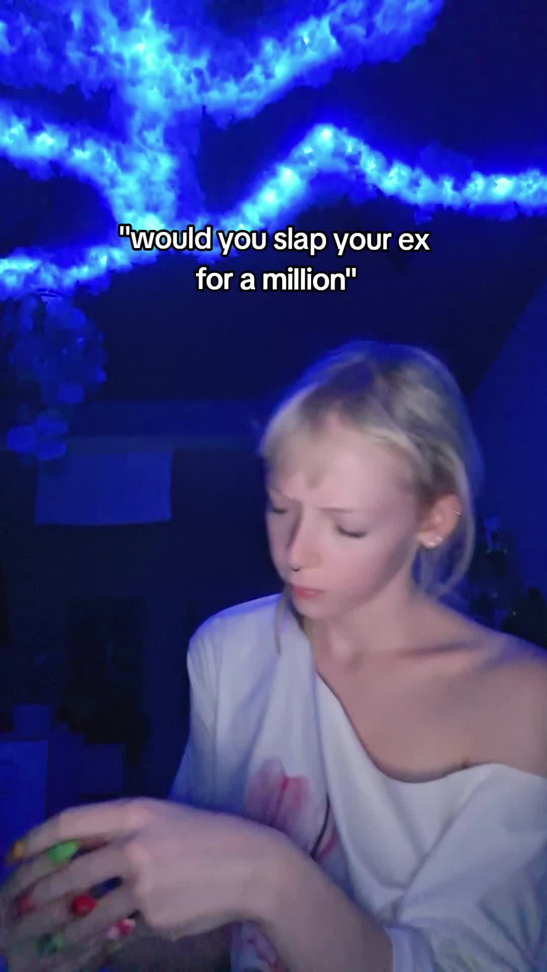 @️