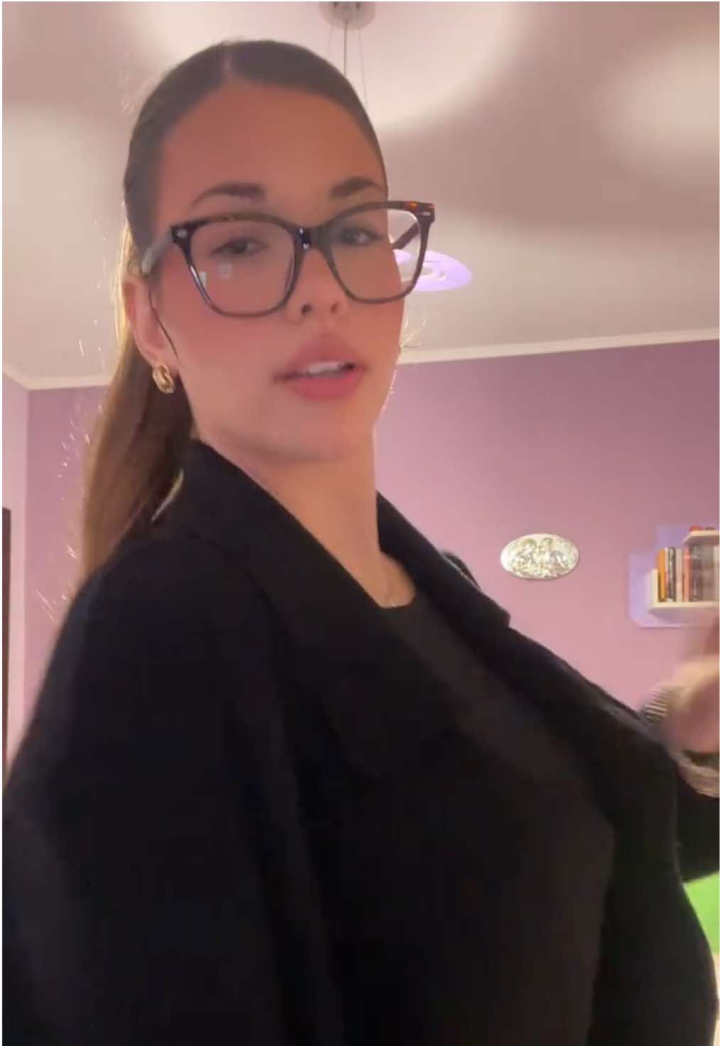 @v🐆