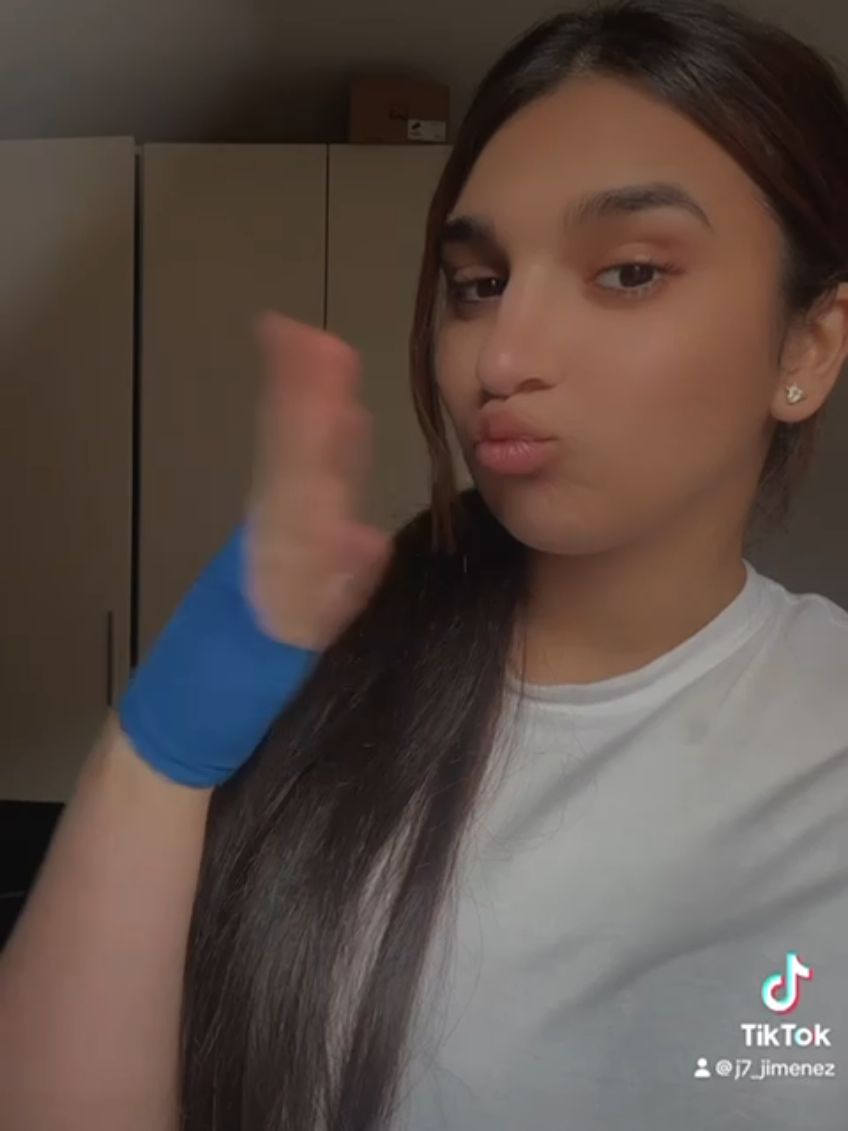 @Yaii07