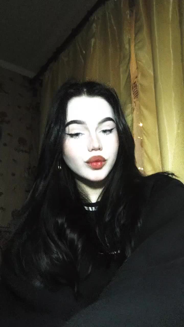 @Лизонька