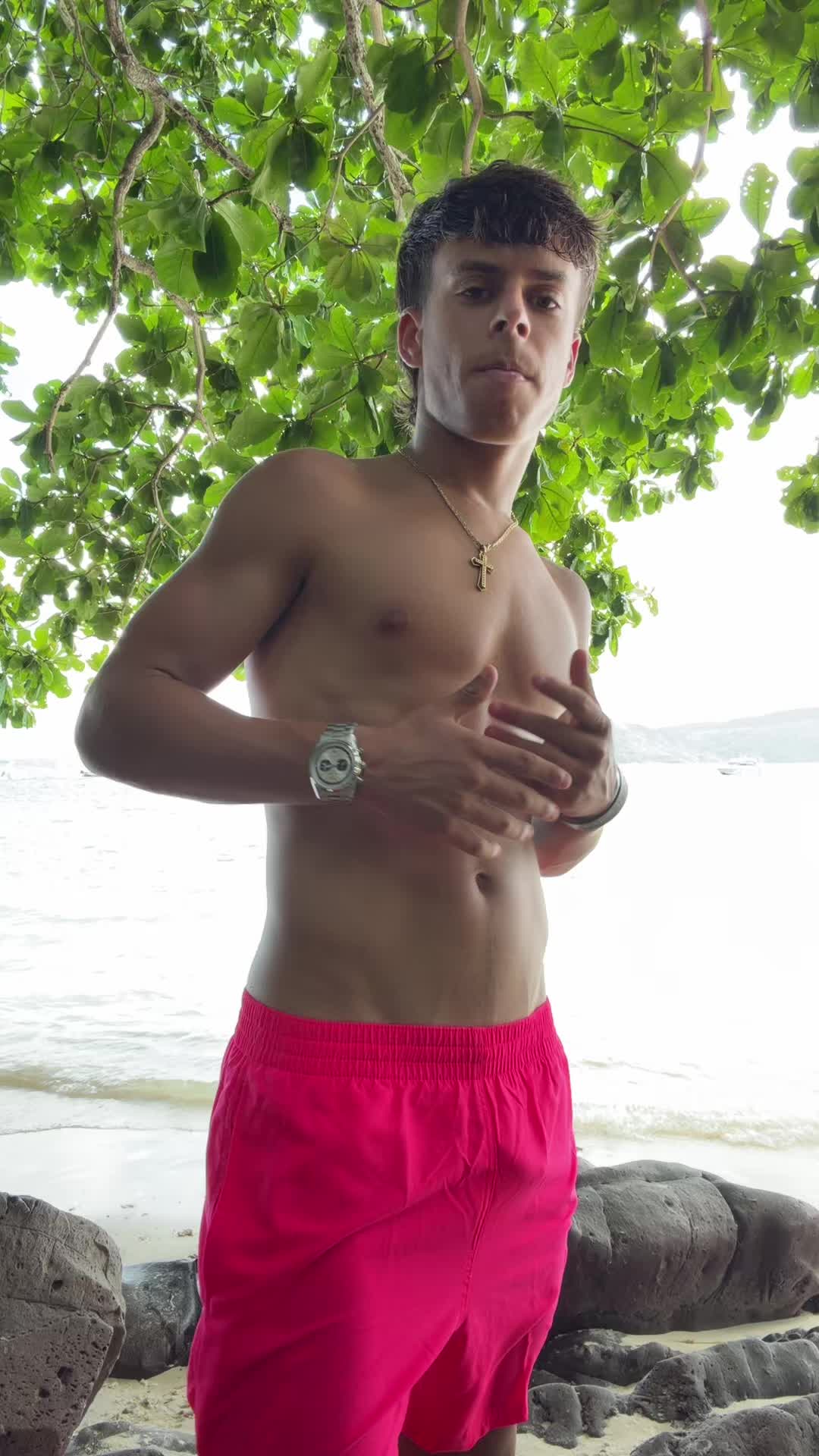@Mickygonv