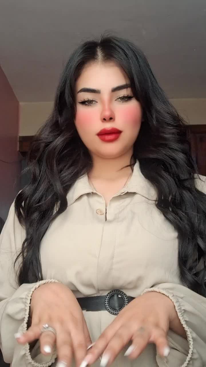 @لـولي🧚🏻♀️