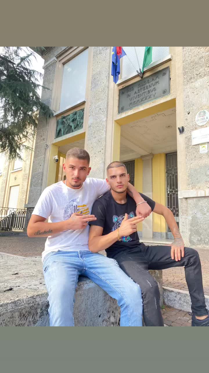 @Mujbashotaa