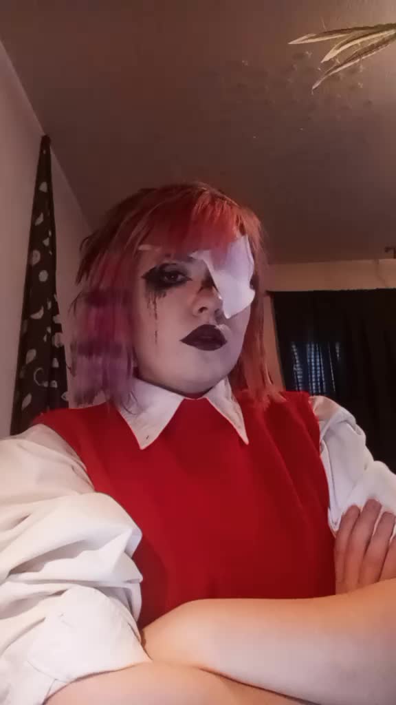 @pluto cosplays <3