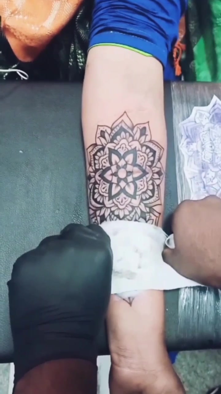 @santhu_tattoo_artist