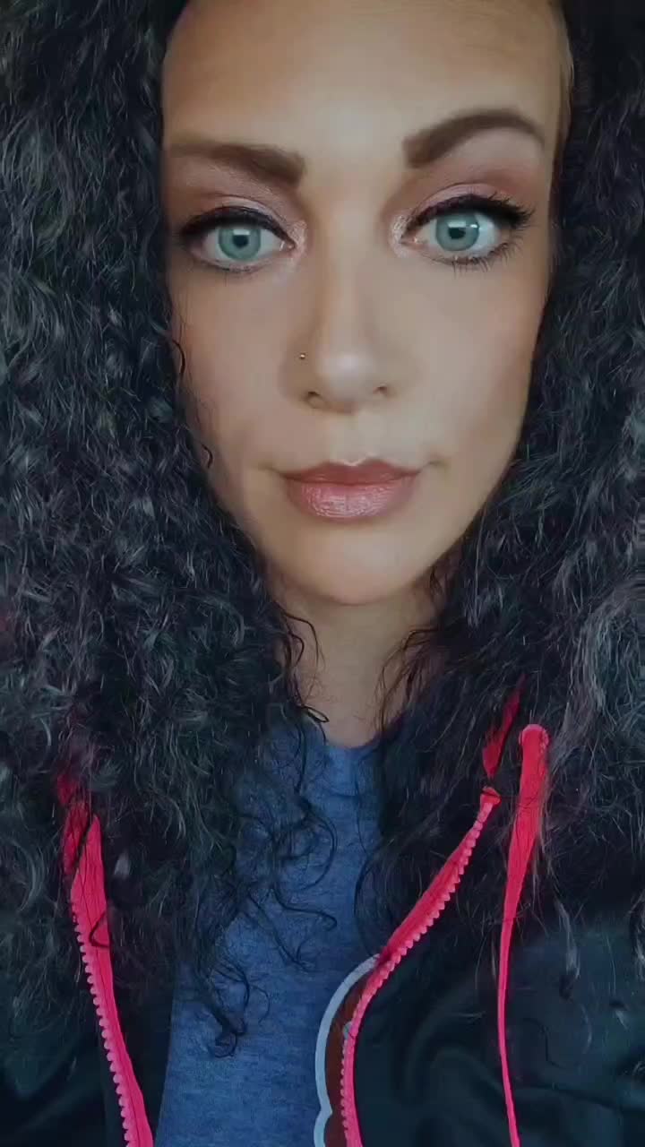 @curly_fitmom