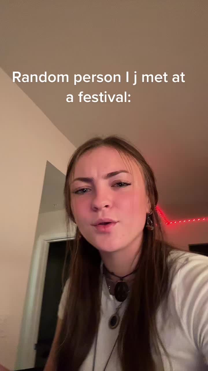 @Sam🤩