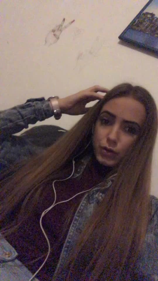 @lívia virág