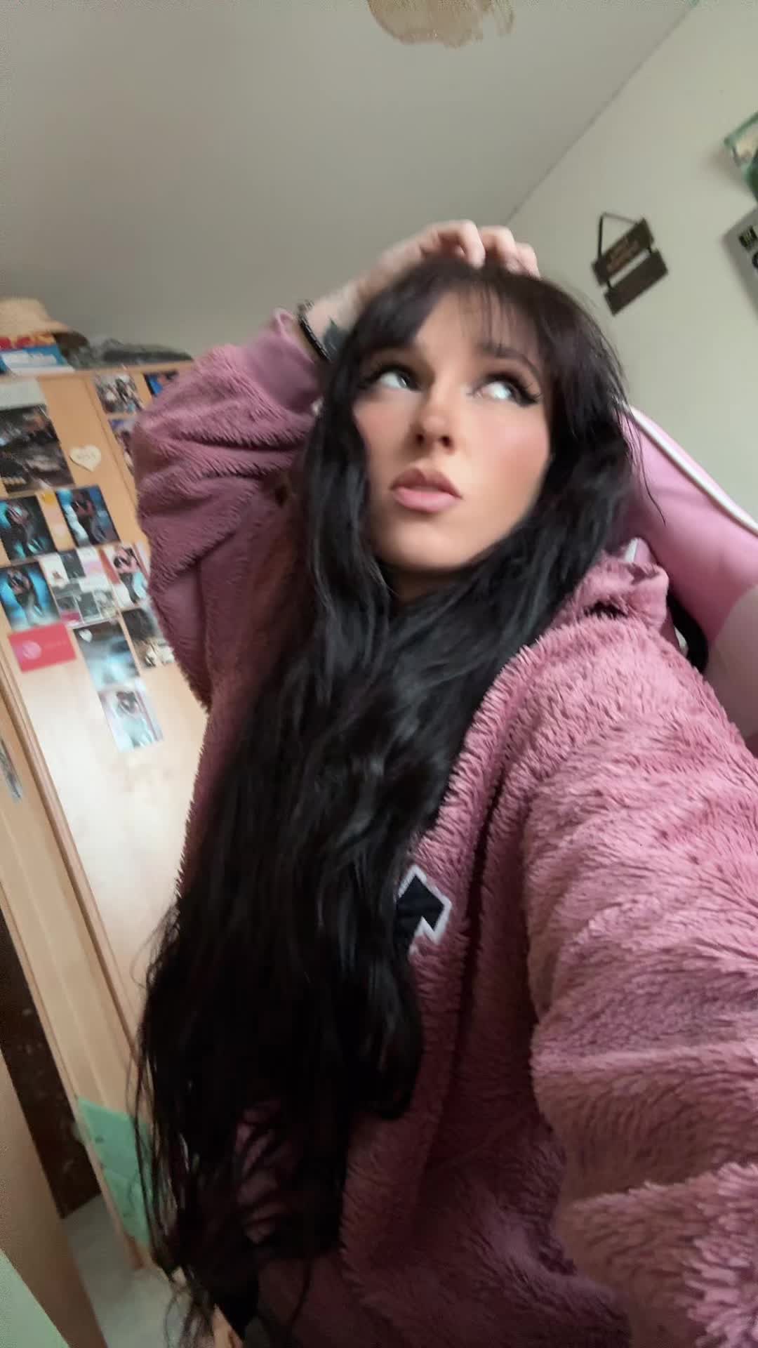 @lauraaliste97