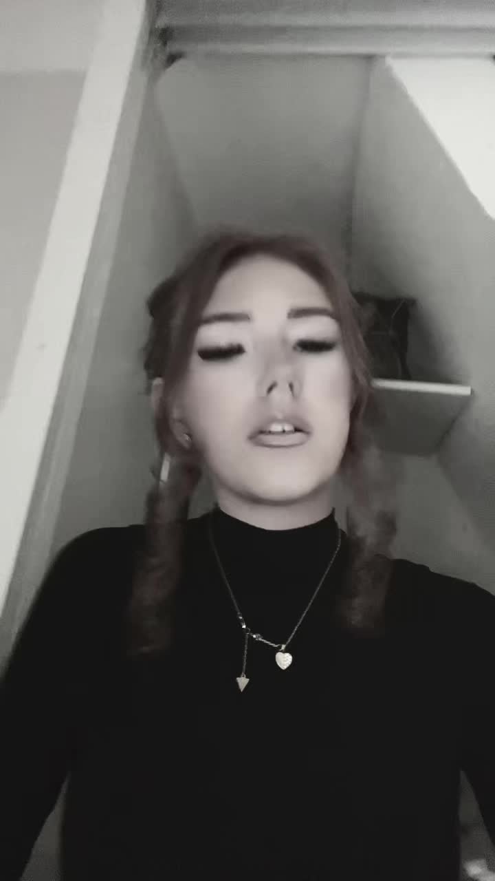 @Lil🍒