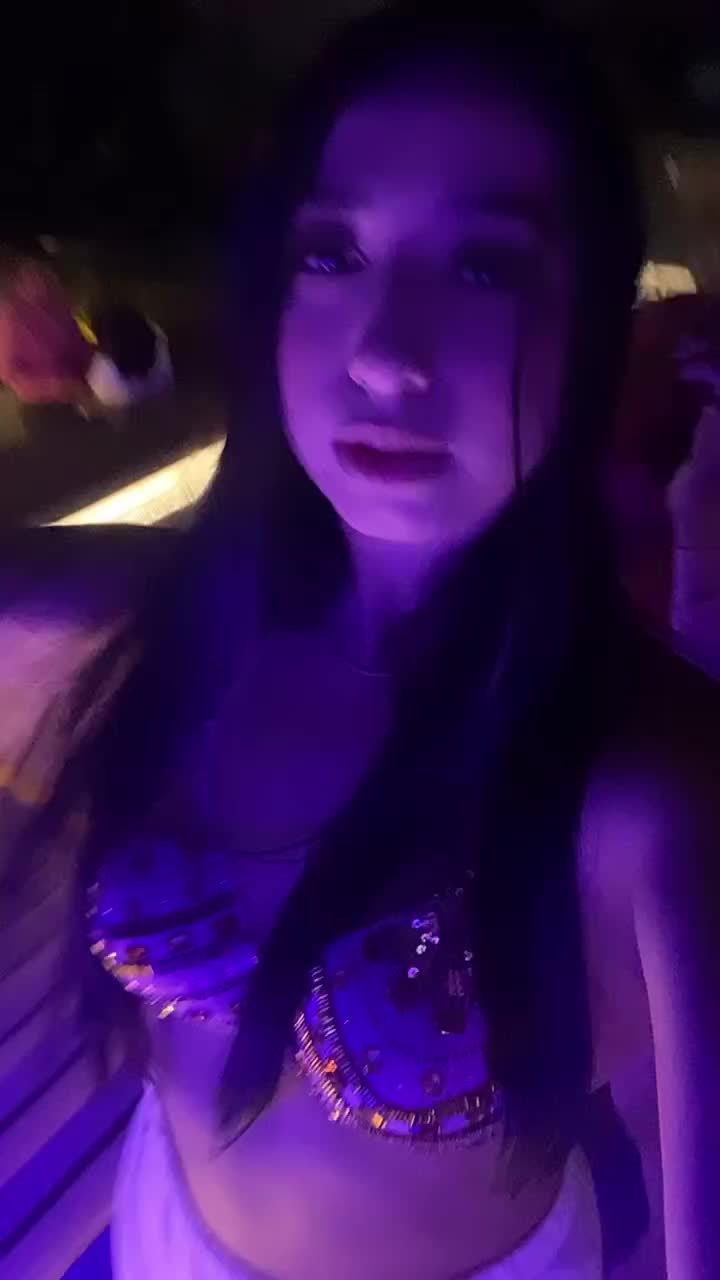 @MEGARA MORADO