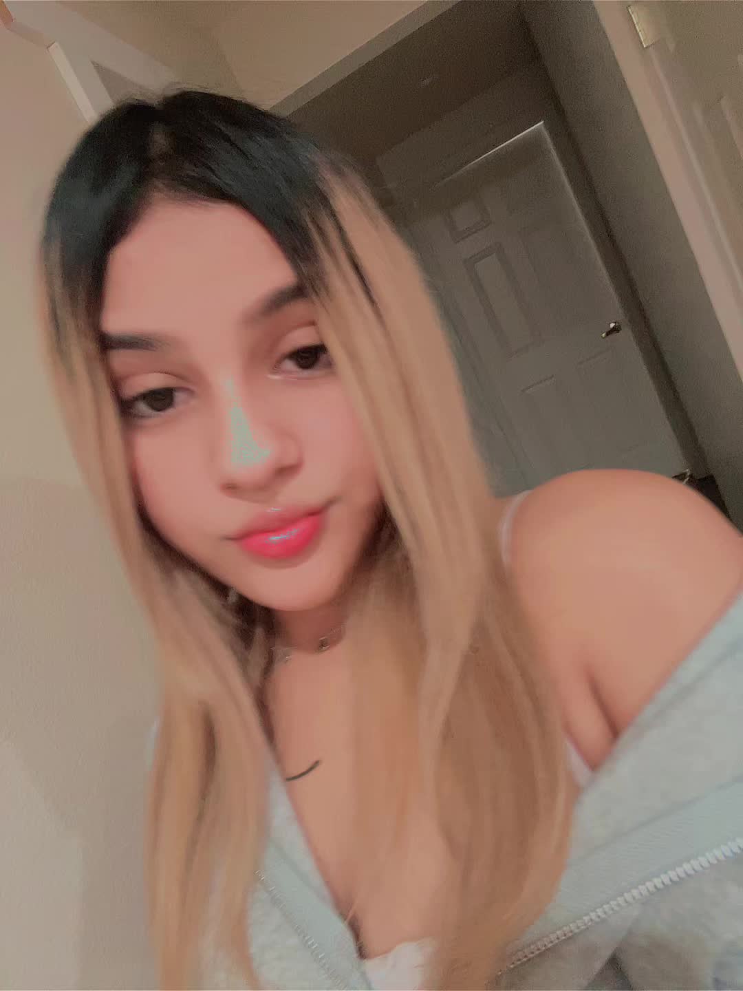 @Yani 💋🇭🇳