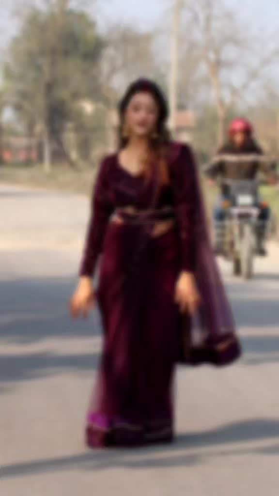 @Ajnabi