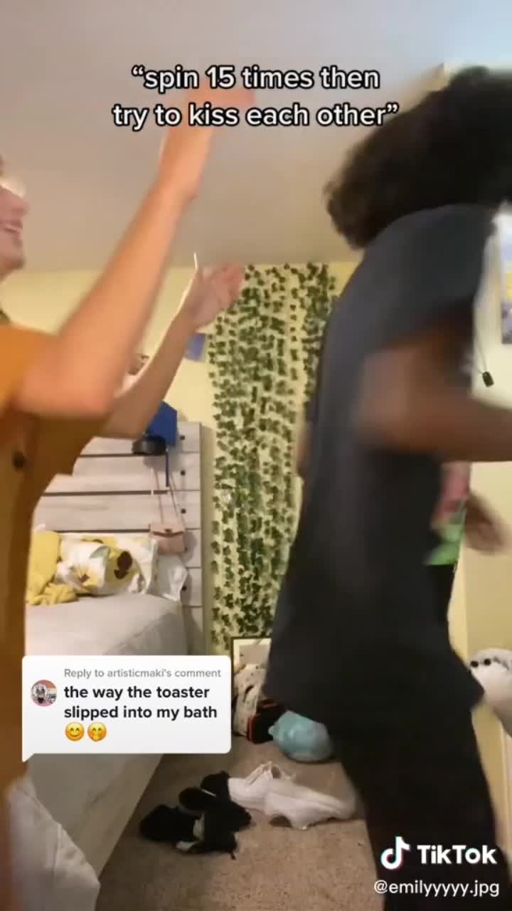 @knetknave