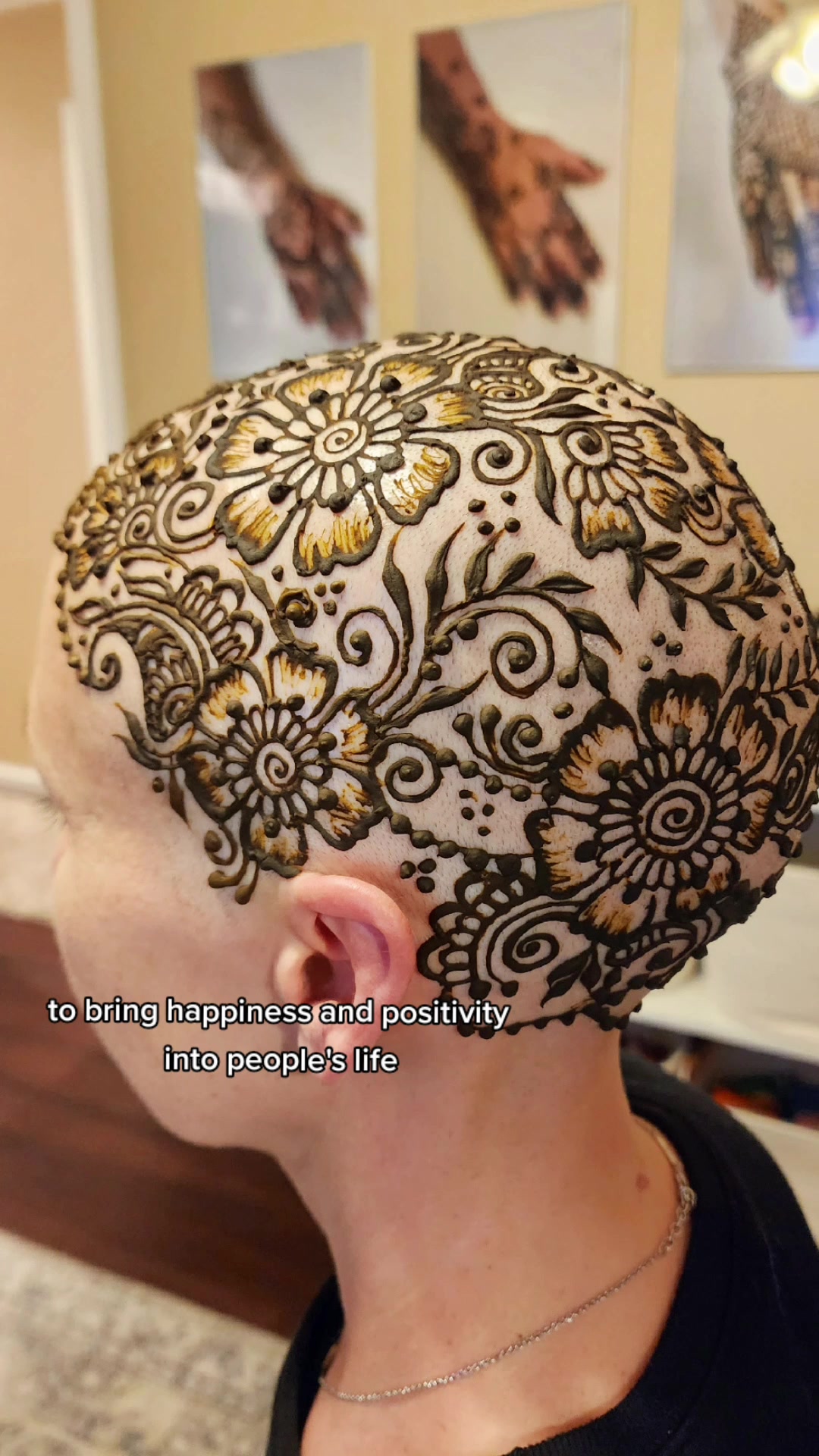 @essentialhenna