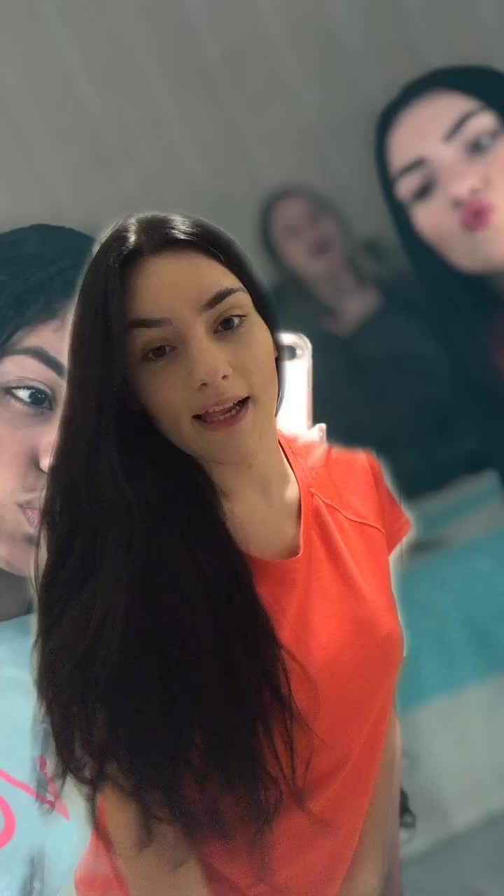 @Anna Furtado