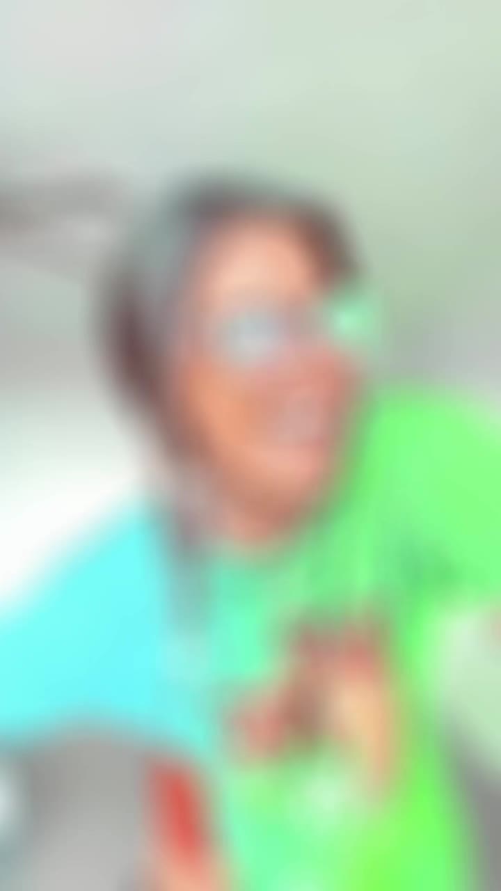 @Ellie !! ๐ ๐ญ