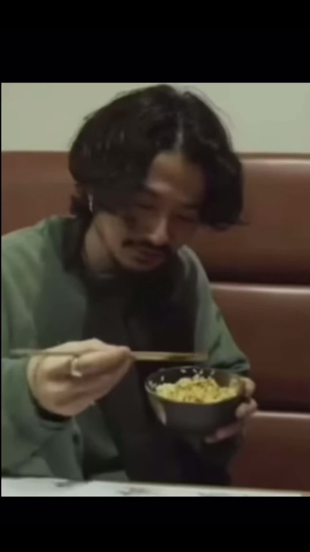 @︎︎