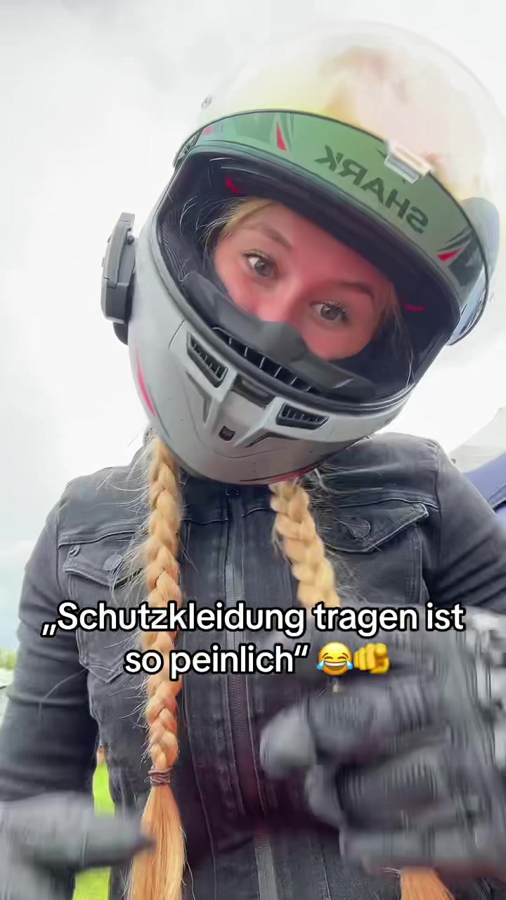 @AudiBlondie