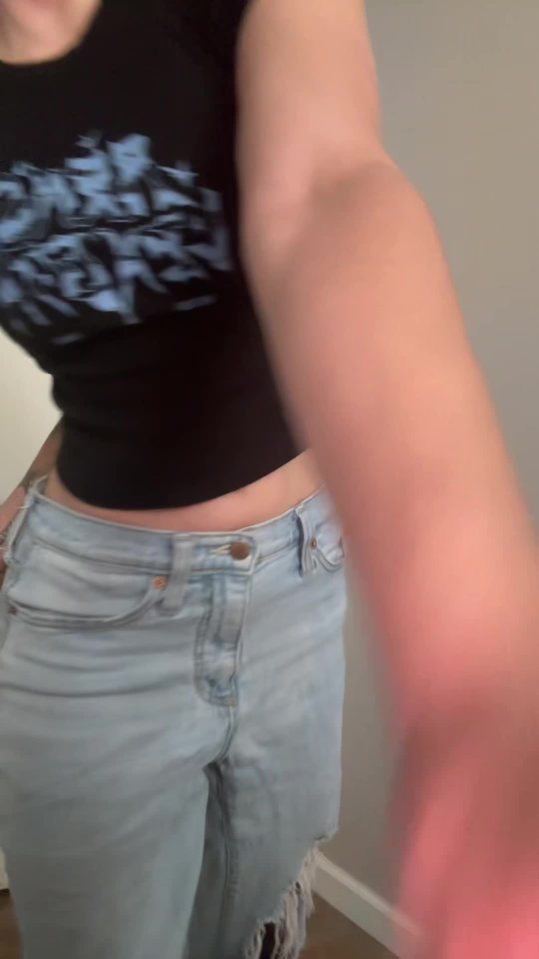 @Laura
