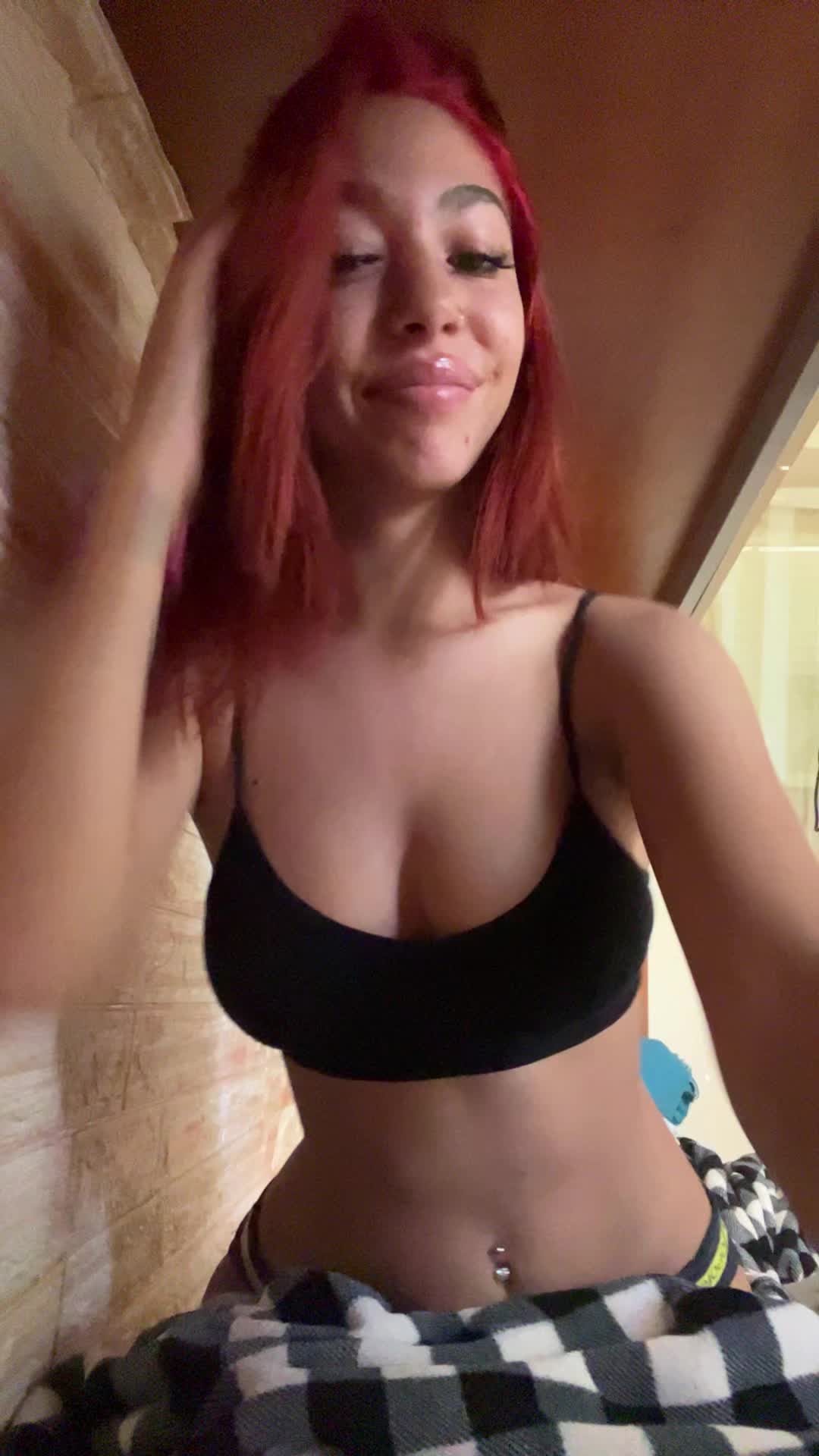@lucertolona