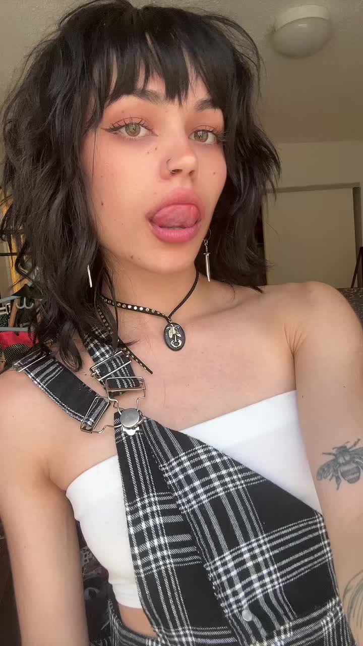 @comptonhannah