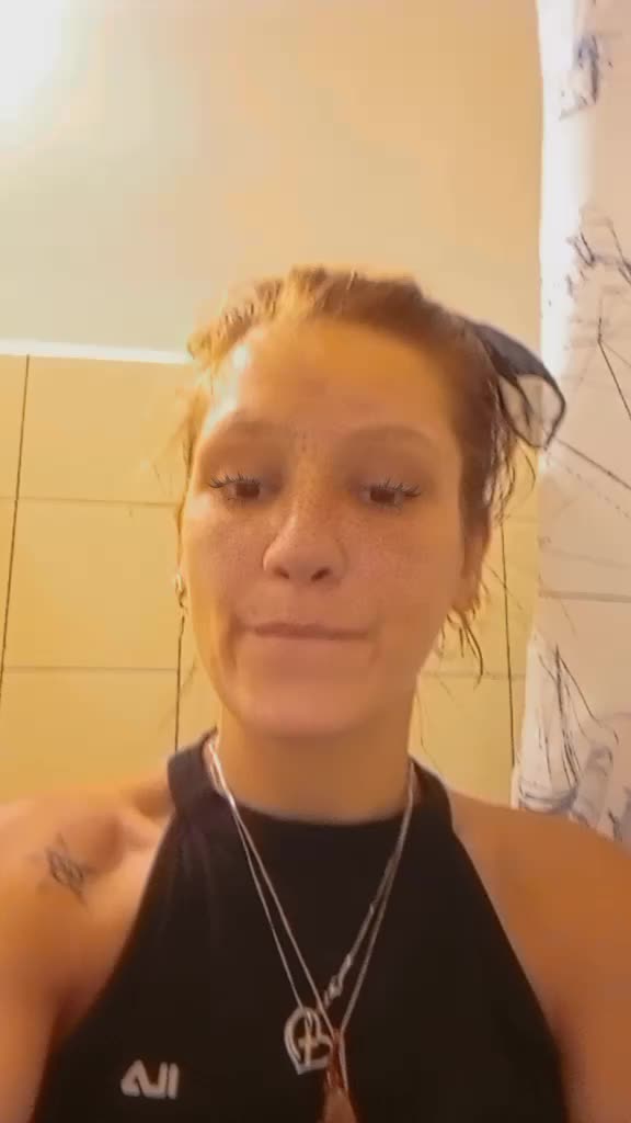 @Luciana Hatija لوتشيانا كارا