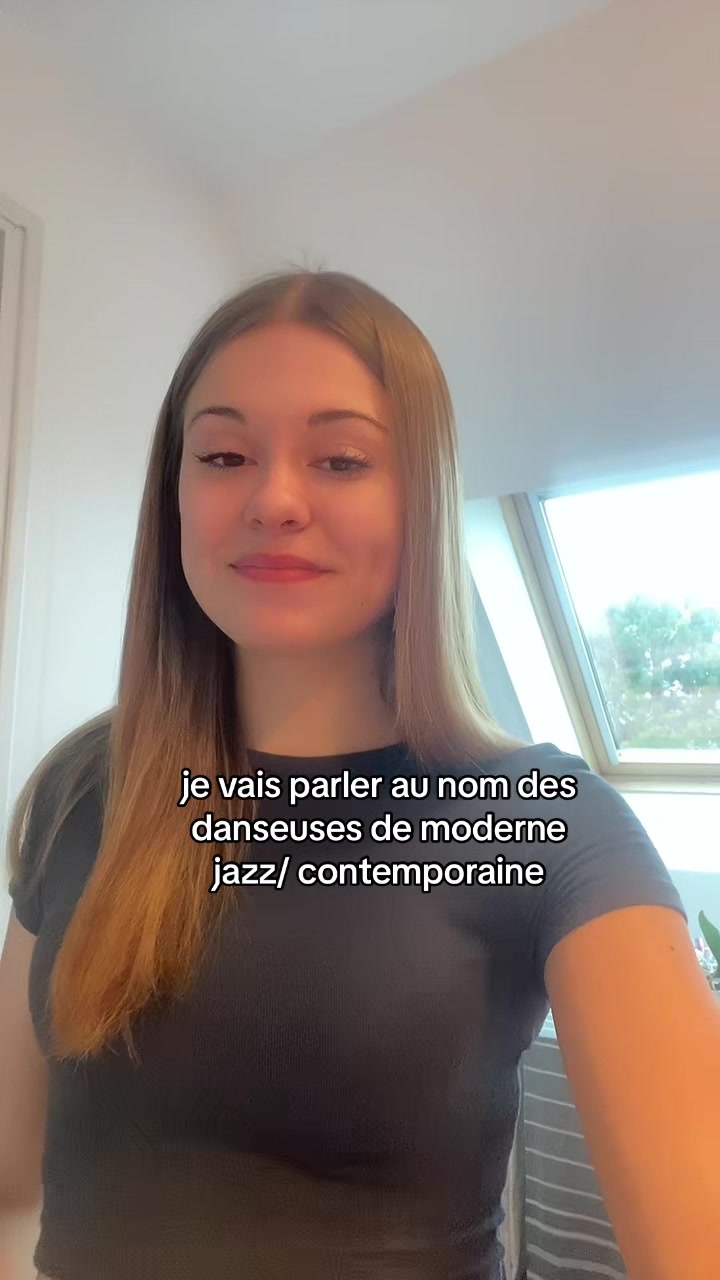 @E'
