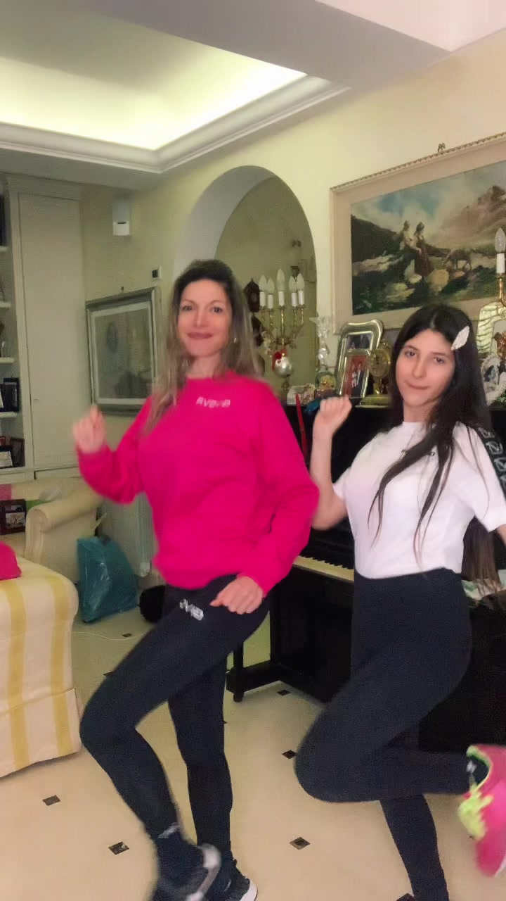 @Perla&MariaMonsè