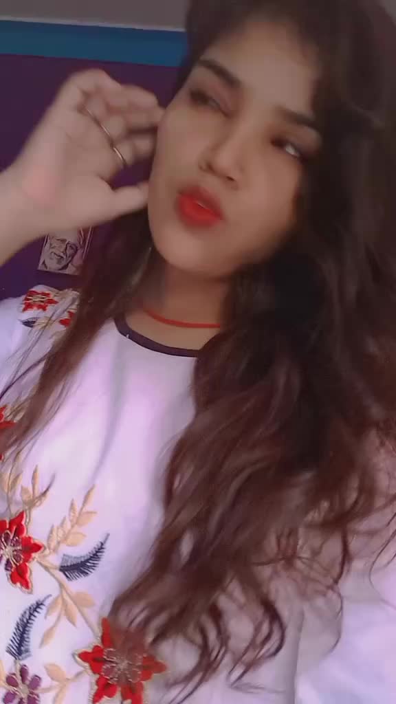 @👑 Aarti raikwar 👑