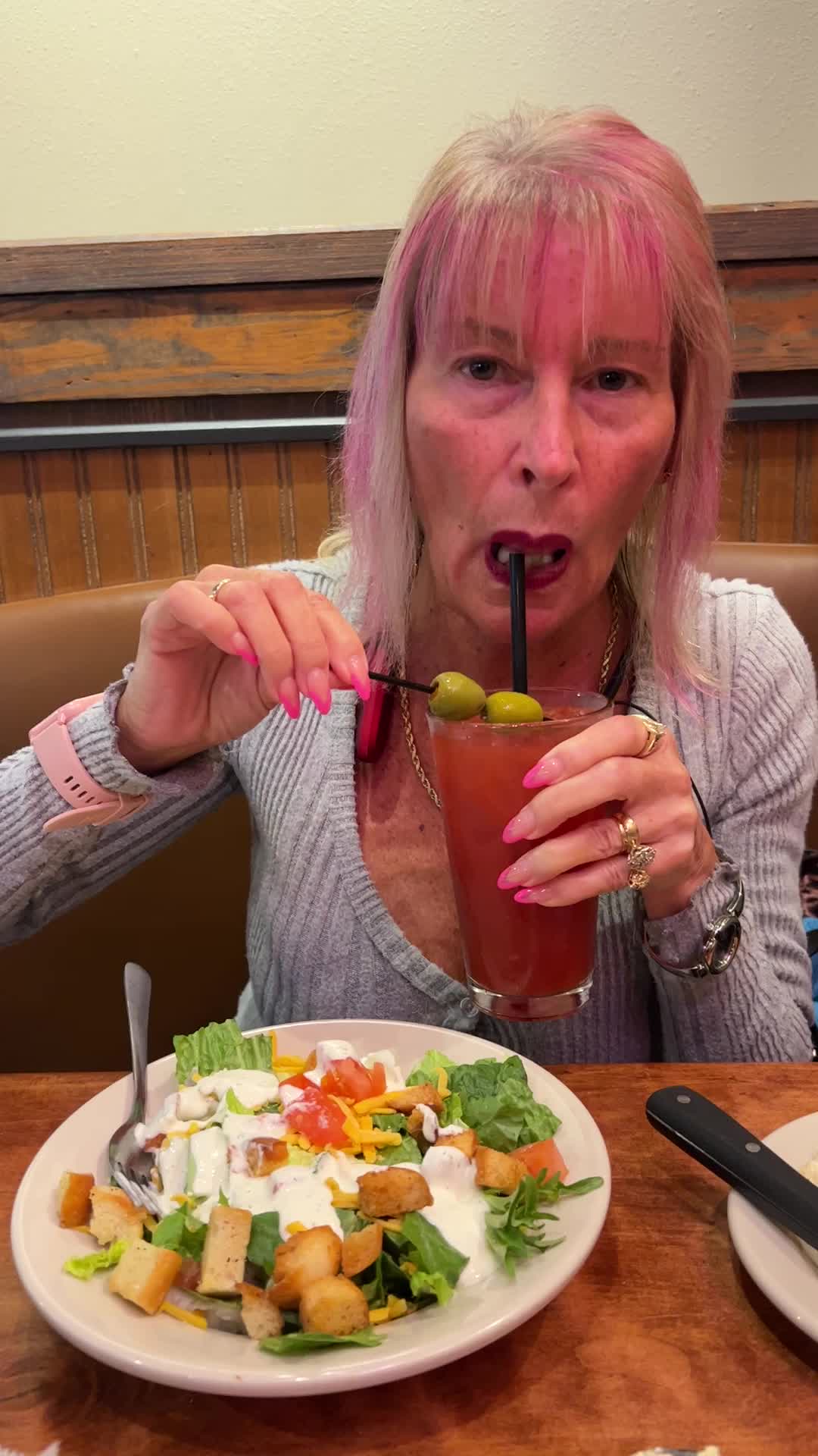 @Virtual_hotazzchick64