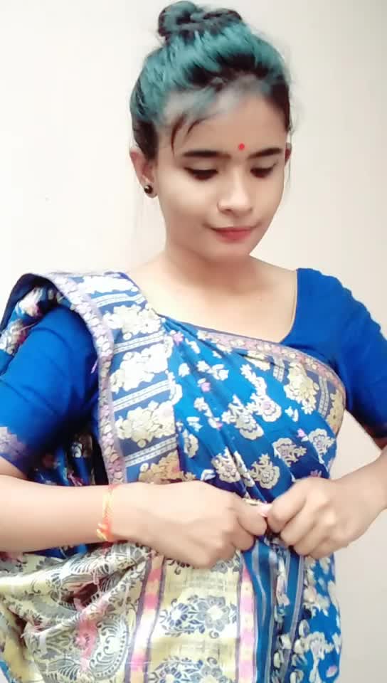 @👑Anamika Barman👑
