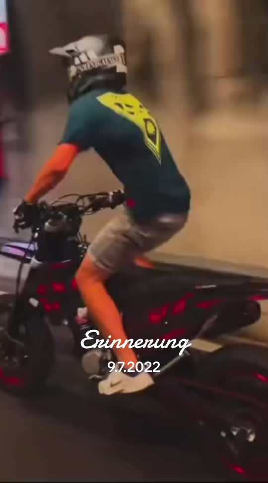 @Grenzganger_Family