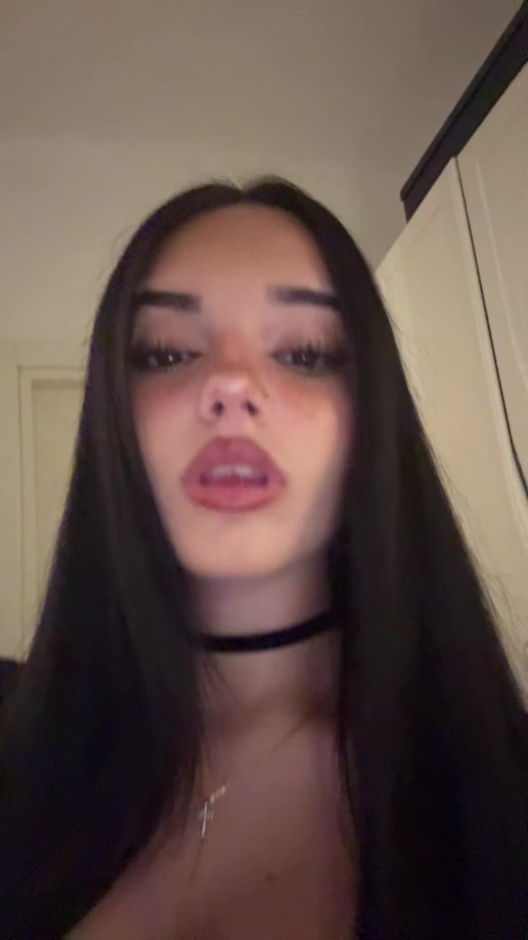 @𝑳𝑰𝑨🪷