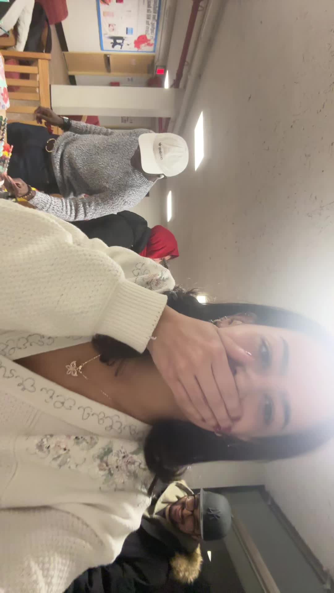 @Ny♢