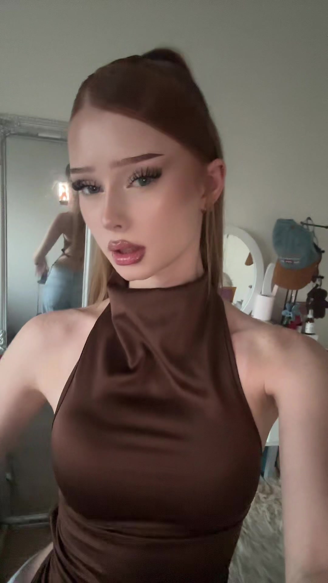 @︎ ариша
