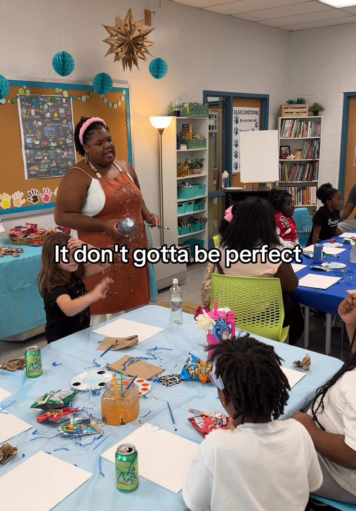 @LaNia the Artist