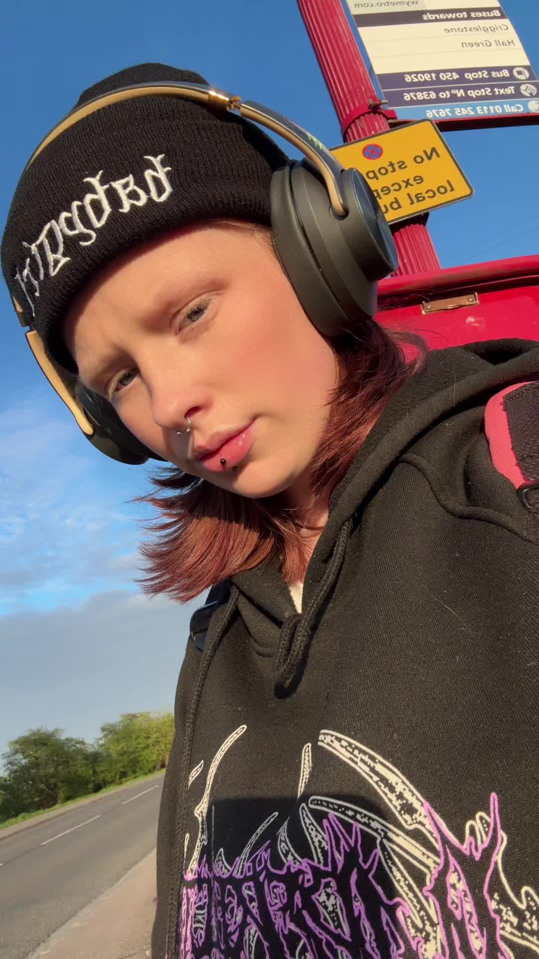 @sarahx_girlInBlack