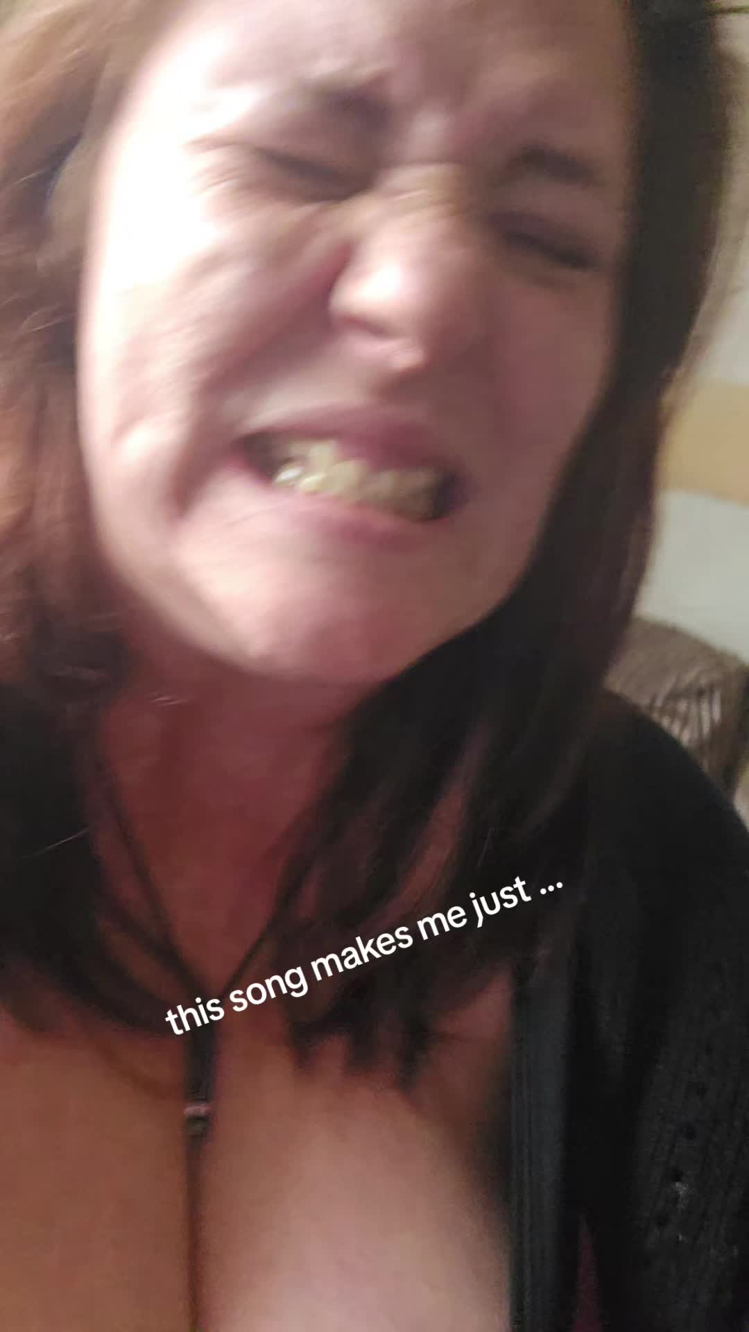 @rhi_star