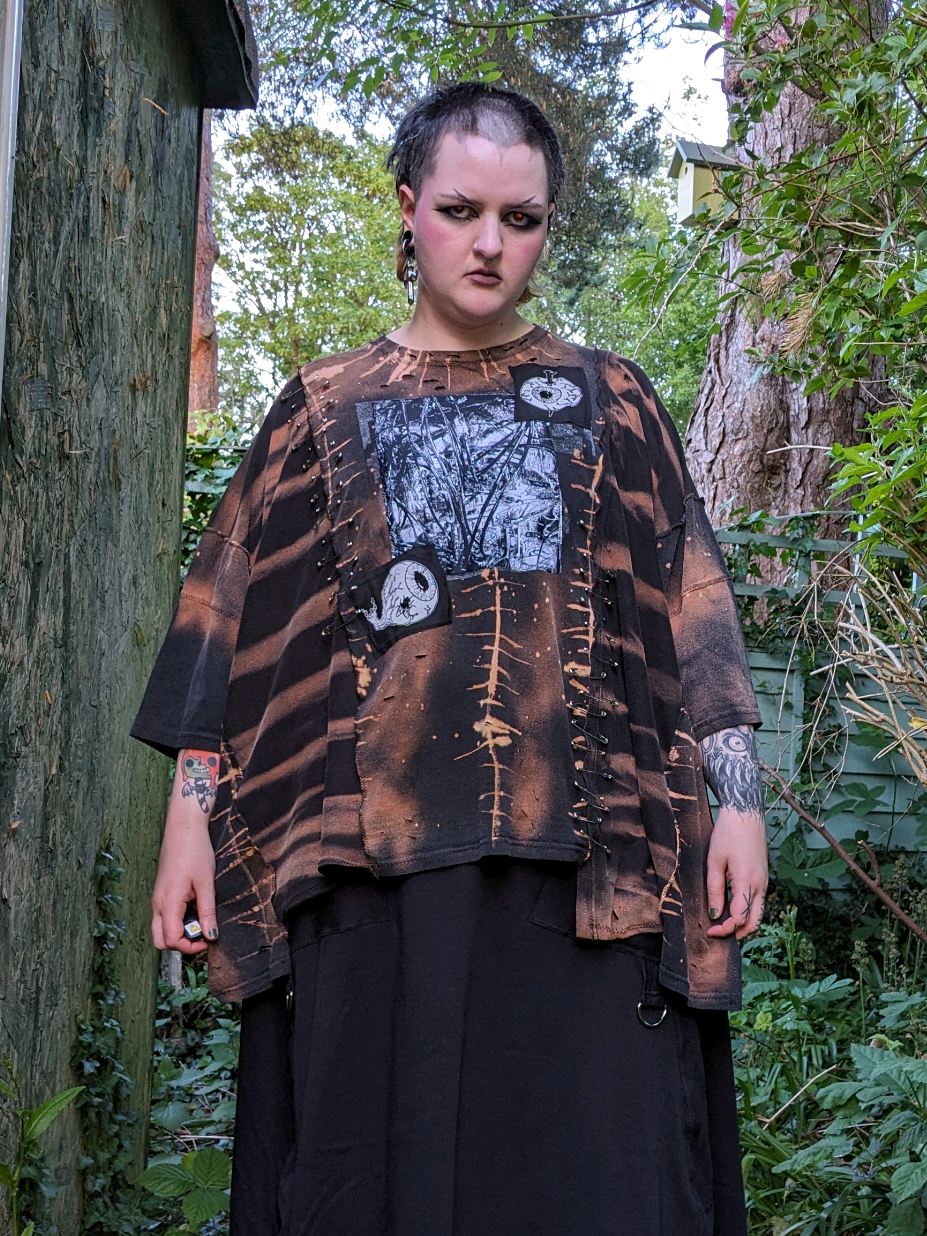 @exoumbraclothing