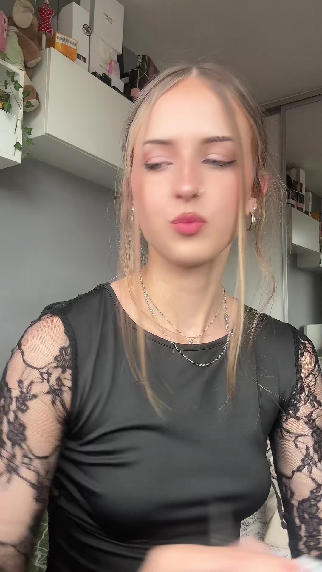 @aneta vicarova