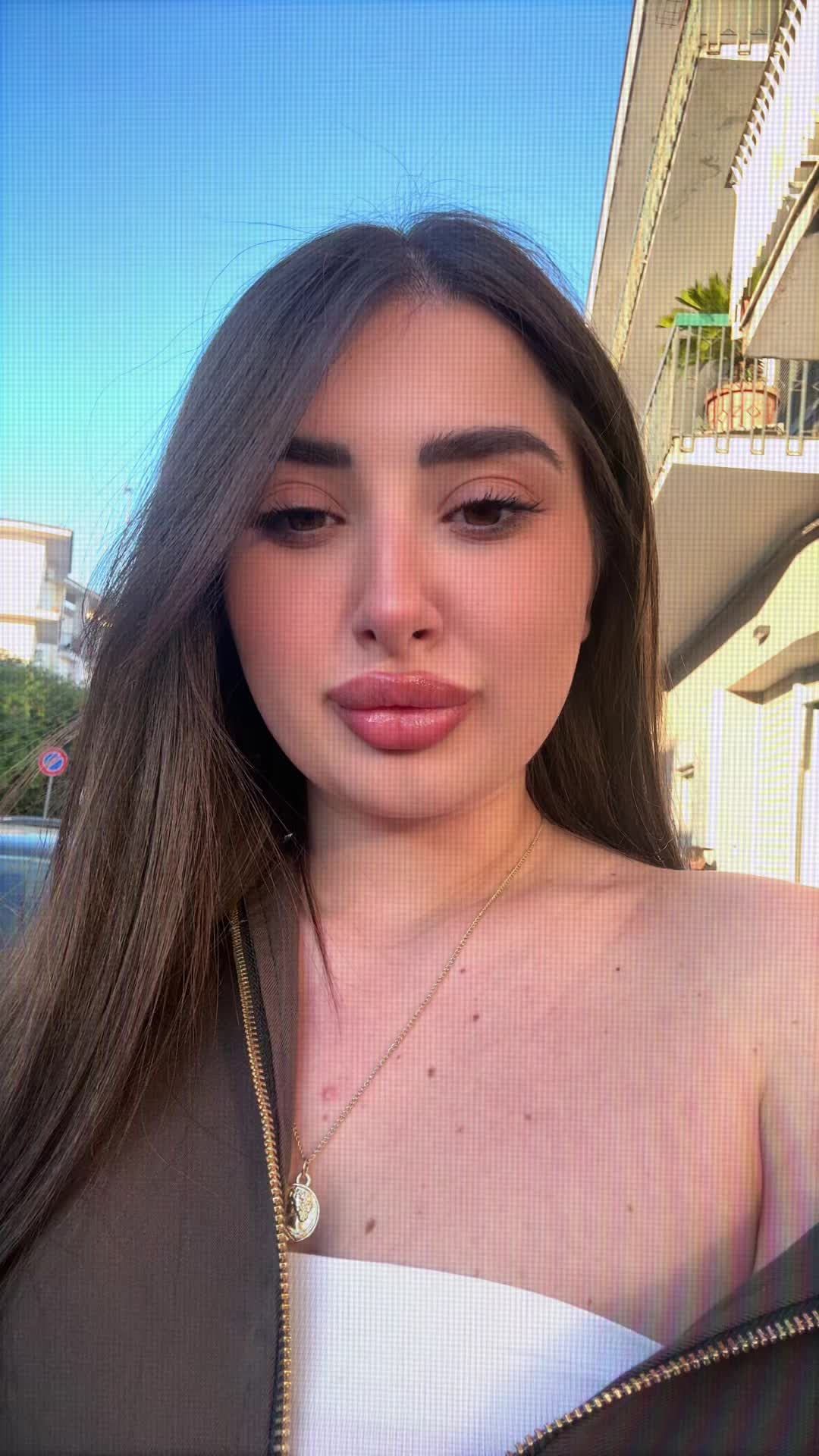 @annarusso