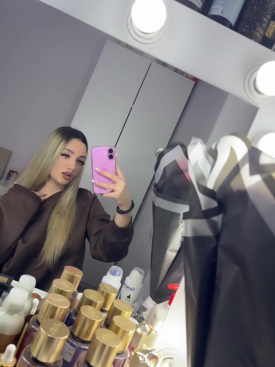@Maria