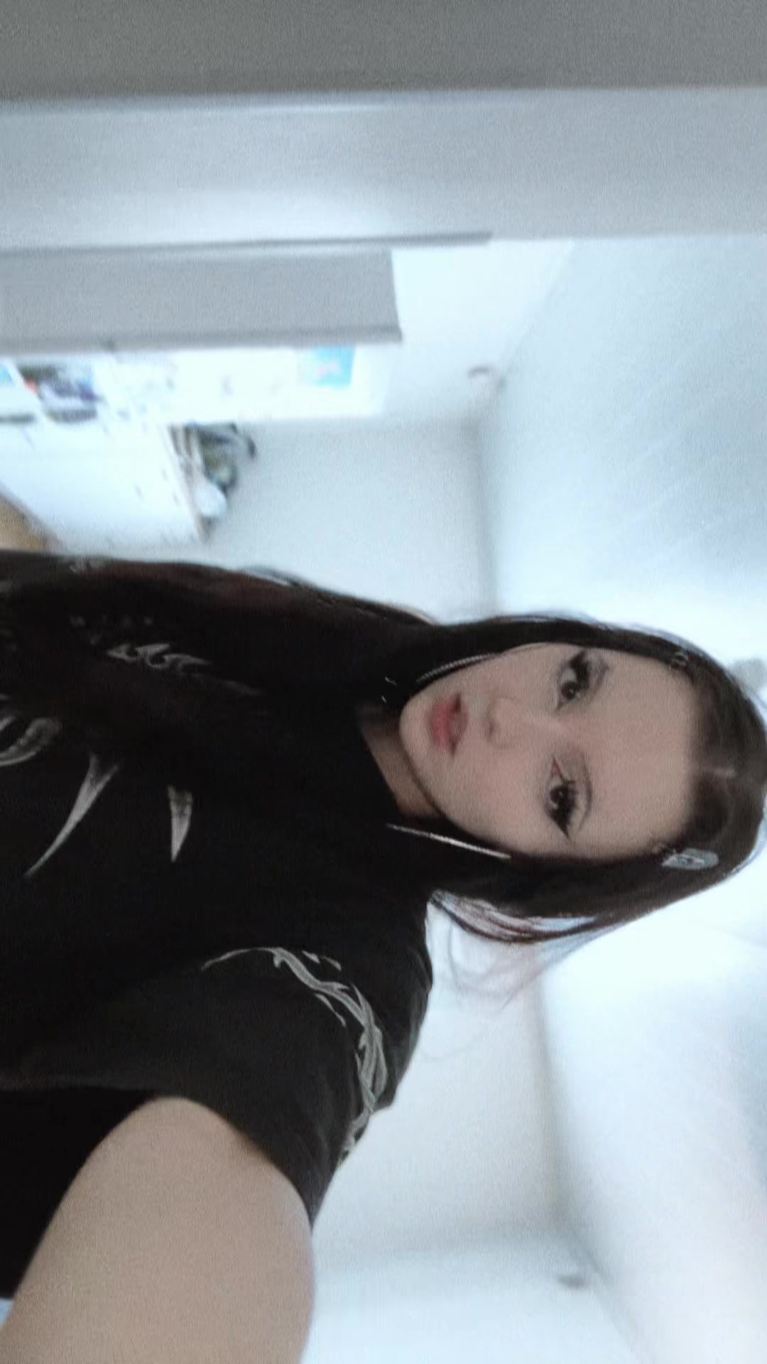 @Midgetti