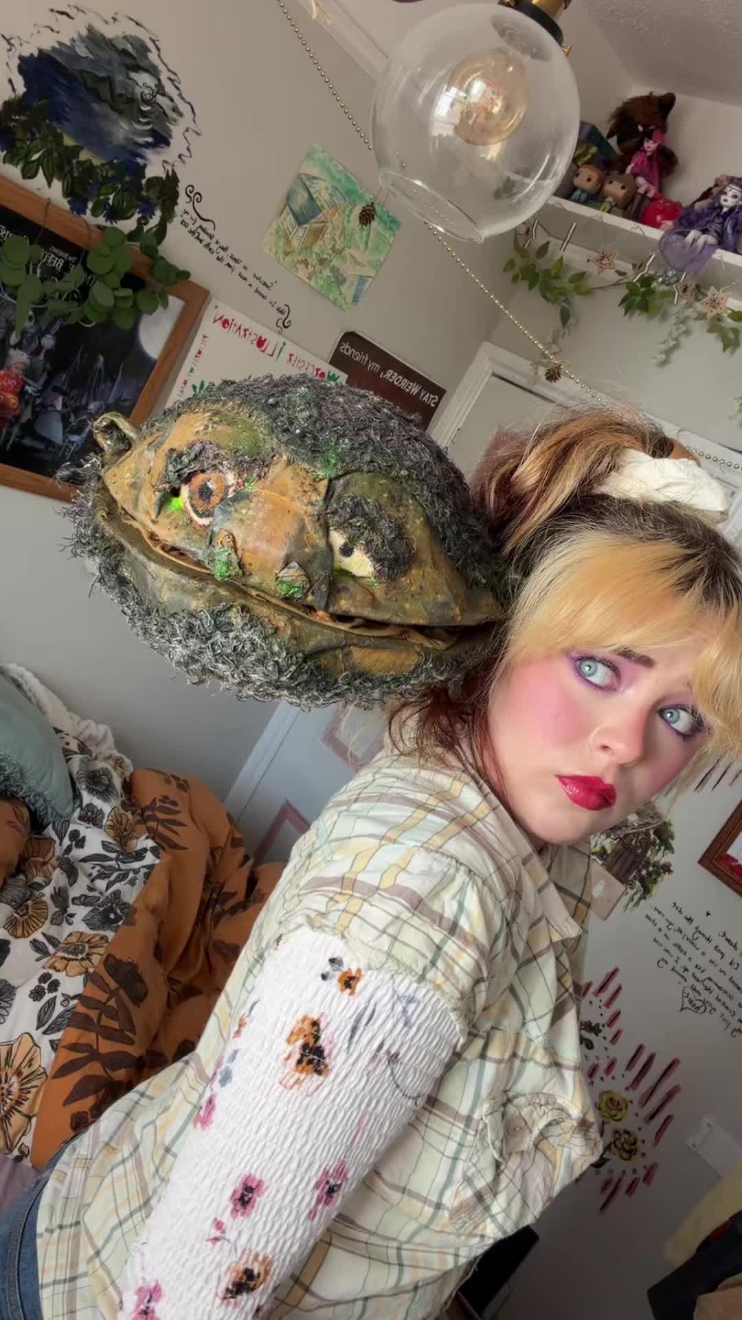 @Smolly