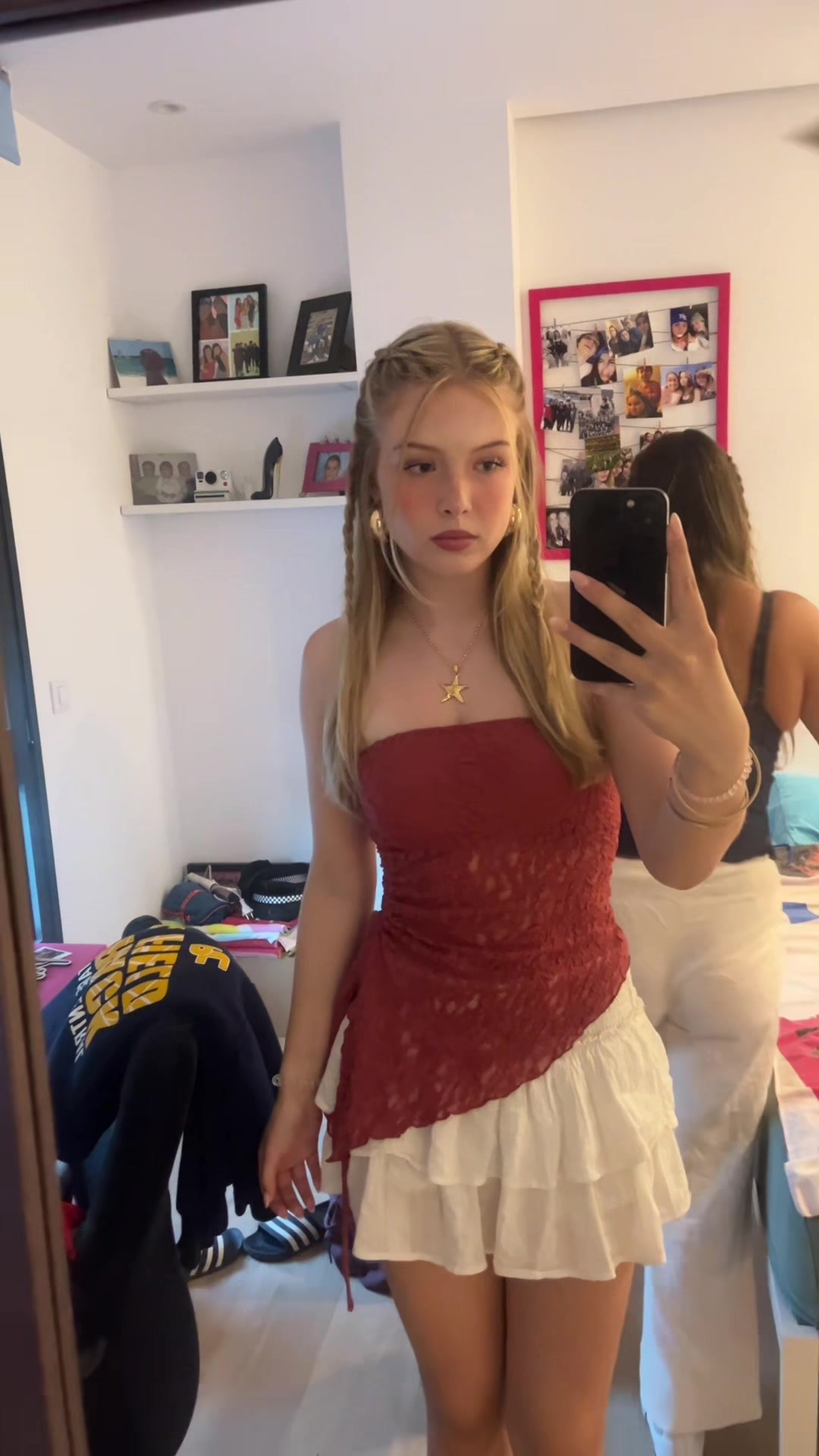 @👸